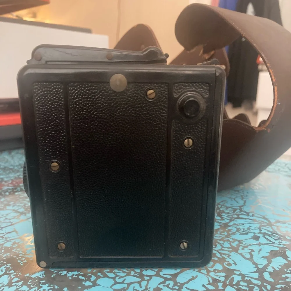 Vintage Spartus Full-Vue 120 Film Camera Art Deco Bakelite Chicago w/ Leather Ca